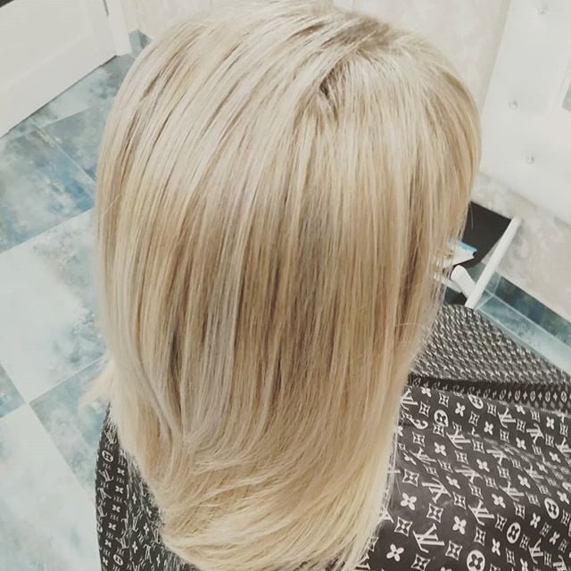 Стрижка на средние волосы женская укладка волос, фото - Студия красоты Avi Style
