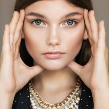 Макияж в стиле Нюд