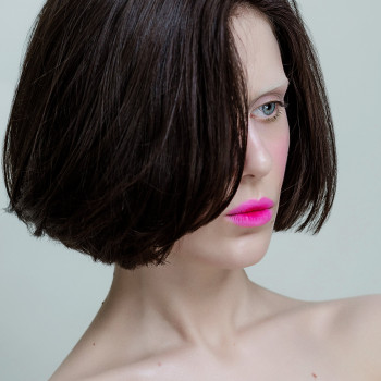 Стрижка женская
                    Перукар Павел Київ