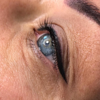 Перманентный макияж век
                    Студия татуажа MODERN MAKE UP Днепр