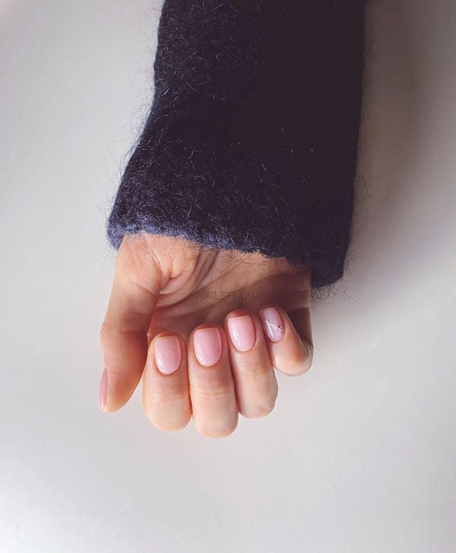 Ніжний манікюр нюдовий рожевий, фото - Нігтьова студія Nailsflow