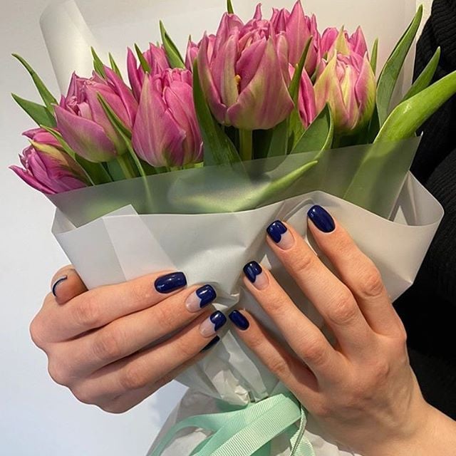 Синій манікюр темний, фото - Нігтьова студія Nailsflow