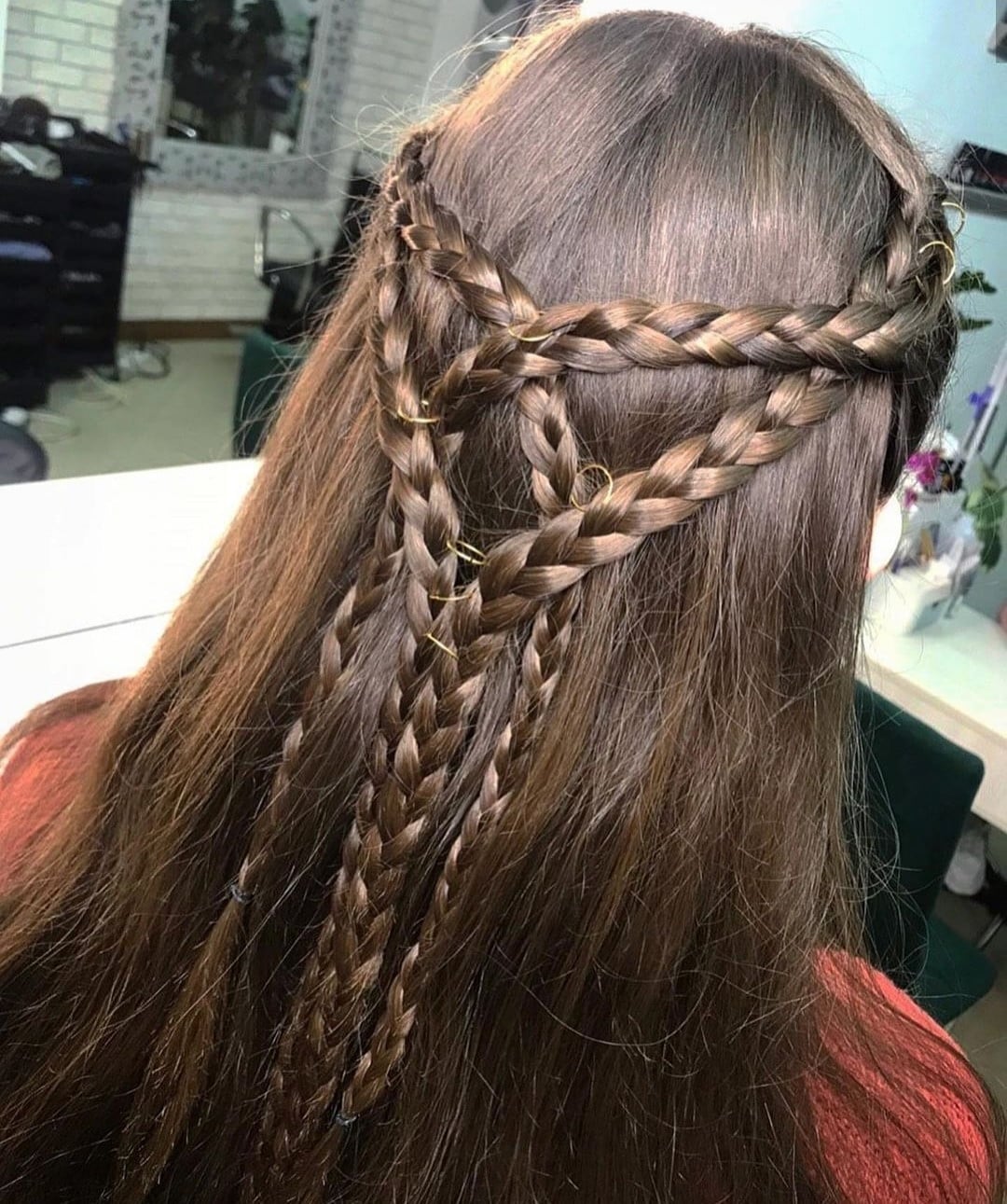 Стрижка на длинные волосы укладка волос плетение, фото - Ногтевая студия Candy Beauty Bar