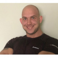 Фитнес тренер Дмитрий Ландау на Barb.ua