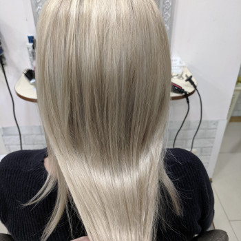 Шелкование волос
                    Парикмахер Виктория Шевченко Киев