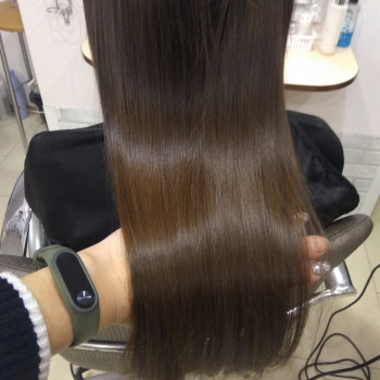 Шелкование волос
                    Парикмахер Виктория Шевченко Киев