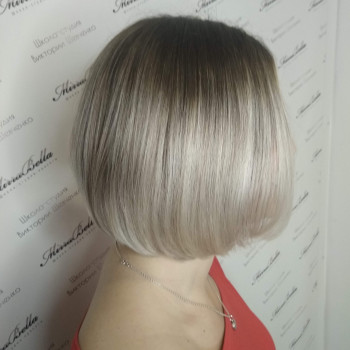 Окрашивание шатуш, айртач (airtouch)
                    Парикмахер Виктория Шевченко Киев