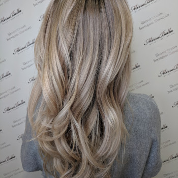 Окрашивание шатуш, айртач (airtouch)
                    Парикмахер Виктория Шевченко Киев