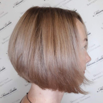 Окрашивание волос
                    Перукар Виктория Шевченко Київ