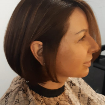 Стрижки женские
                    Парикмахер Ирина Киев