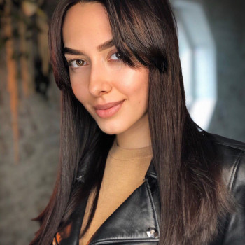 Моделирование бровей
                    Візажист Юлия Черныш Київ