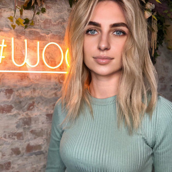 Моделирование бровей
                    Візажист Юлия Черныш Київ