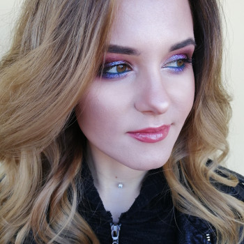 Фото с портфолио Таміла Остапенко