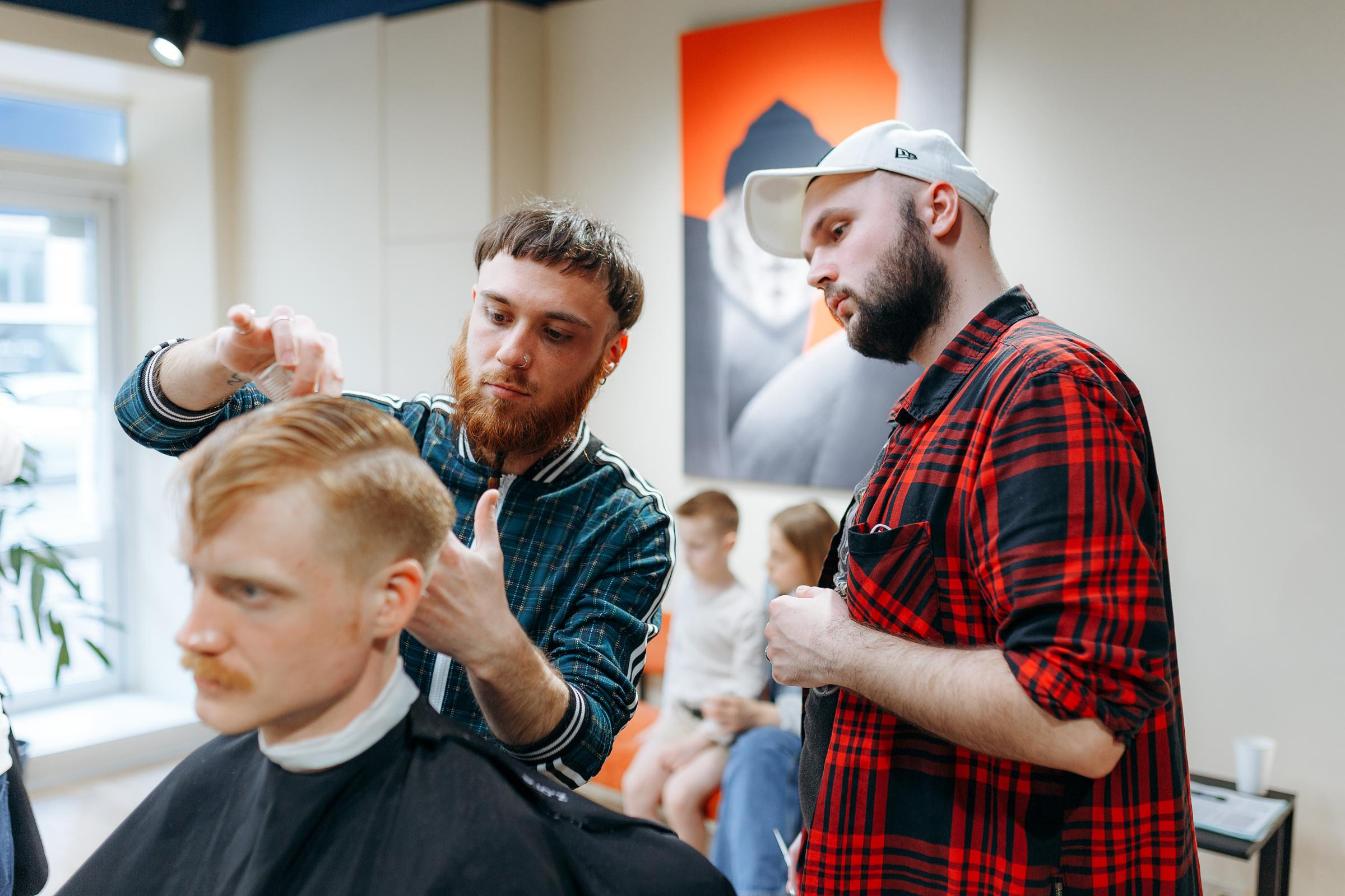 Спикер Константин Дехтяренко