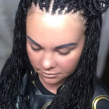 Плетіння косичок. Афрокосы, косы зизи
                    Парикмахер Юлия Кривой Рог