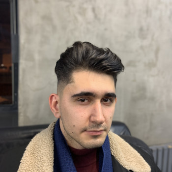 Мужская стрижка
                    Барбер Саша Киев