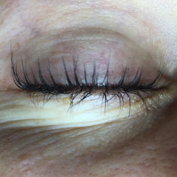 Ламинирование ресниц
                    Мастер перманентного макияжа Саті Черновцы