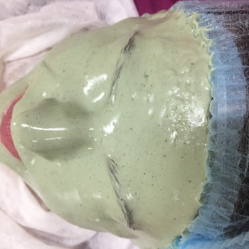 Альгинатная маска
                    Мастер перманентного макияжа Саті Черновцы