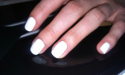 Гель-лак (однотонный) Майстер манікюру Татьяна Київ