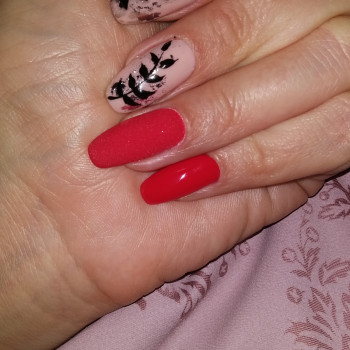 Маникюр выезд на дом
                    Майстер манікюру Ирина Одеса