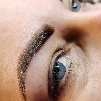 Татуаж брів
                    Мастер перманентного макияжа Марина Николаев