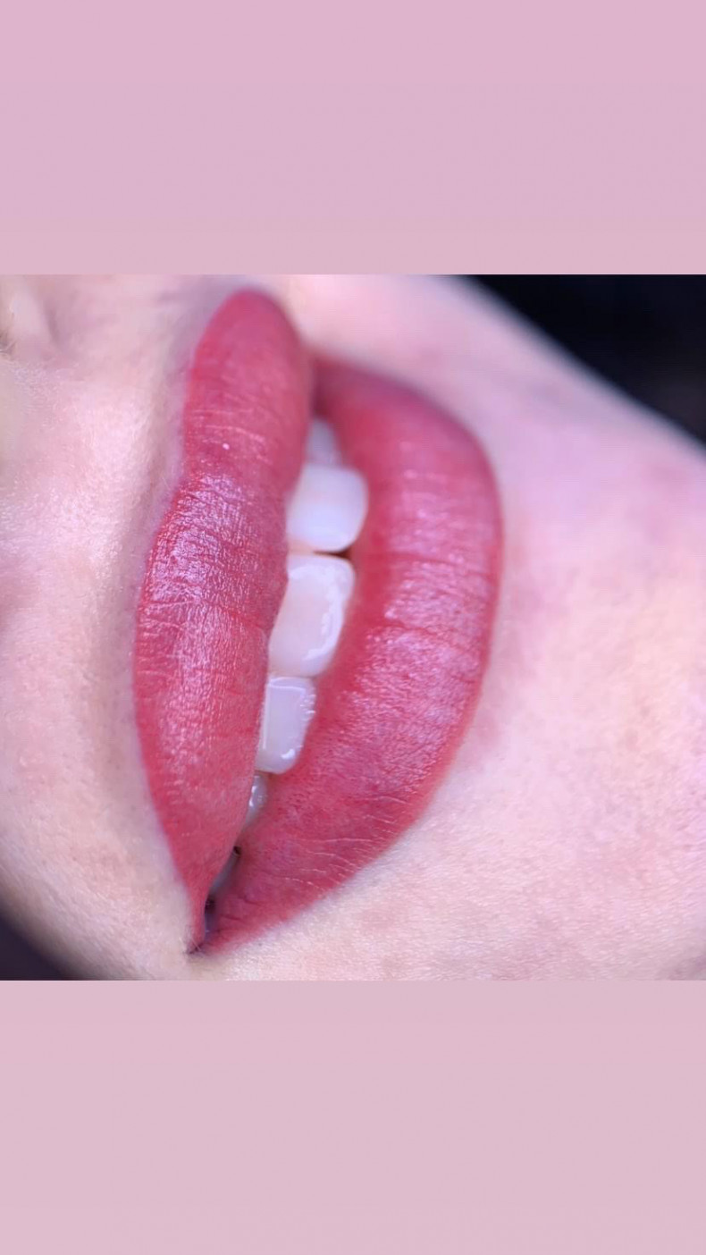 Перманент губ татуаж помадний, фото - Майстер татуажу Илона