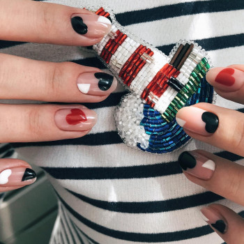 Фото с портфолио THIS IS MANIC nail studio