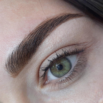 Фото с портфолио THIS IS MANIC nail studio