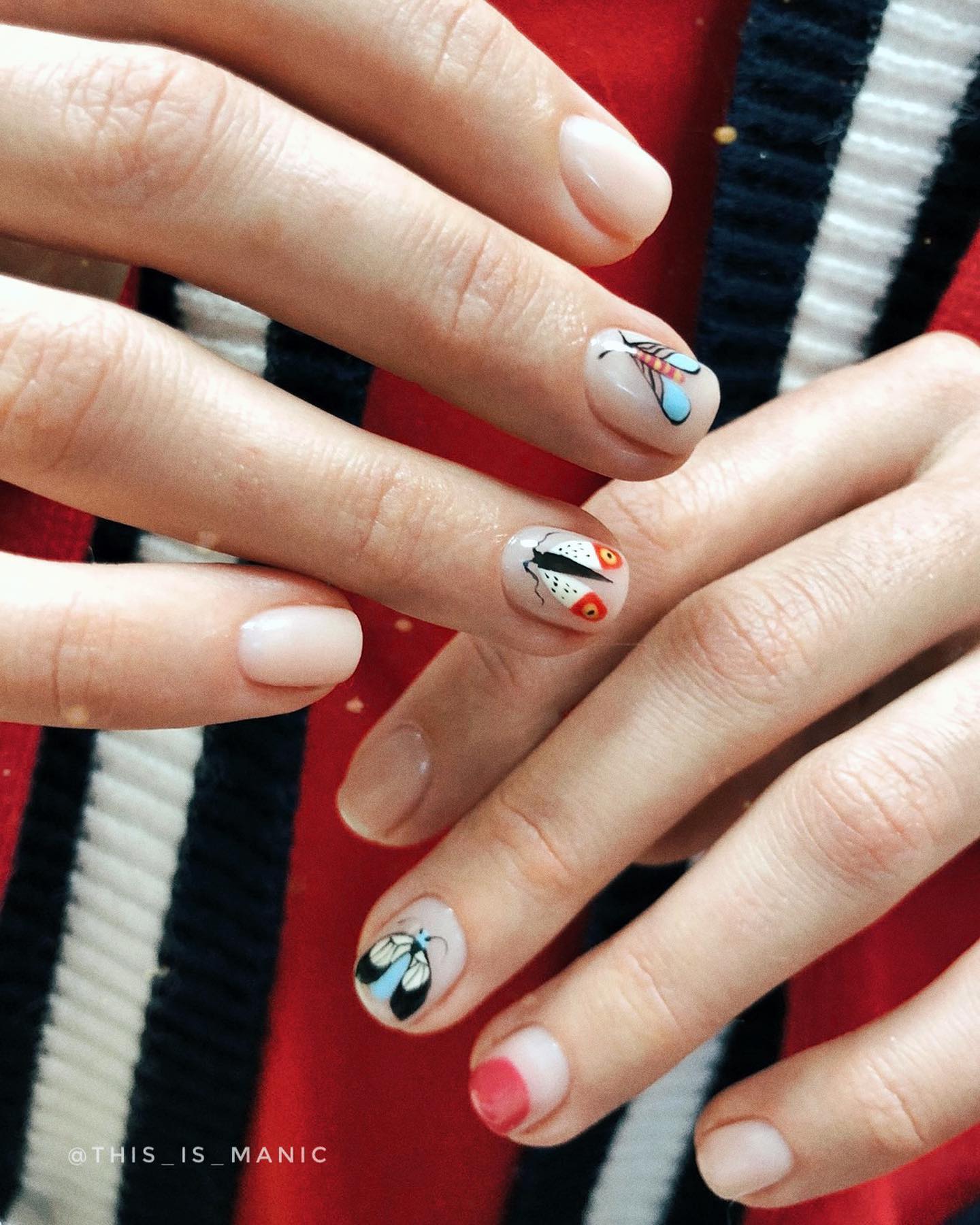 Манікюр на короткі нігті ніжний нюдовий, фото - Нігтьова студія THIS IS MANIC nail studio