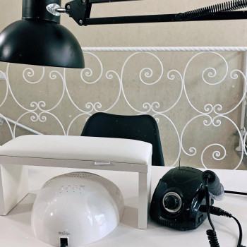 Фото с портфолио THIS IS MANIC nail studio