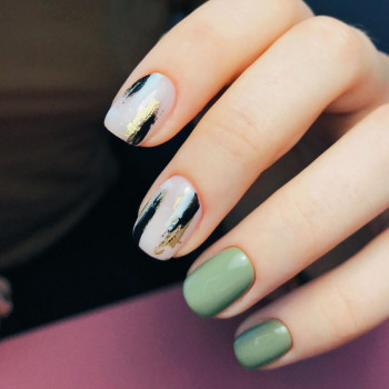 Фото с портфолио THIS IS MANIC nail studio