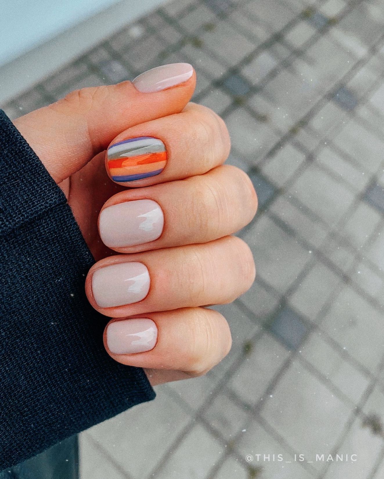 Маникюр на короткие ногти нюдовый разноцветный, фото - Ногтевая студия THIS IS MANIC nail studio
