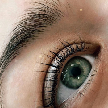 Фото с портфолио THIS IS MANIC nail studio