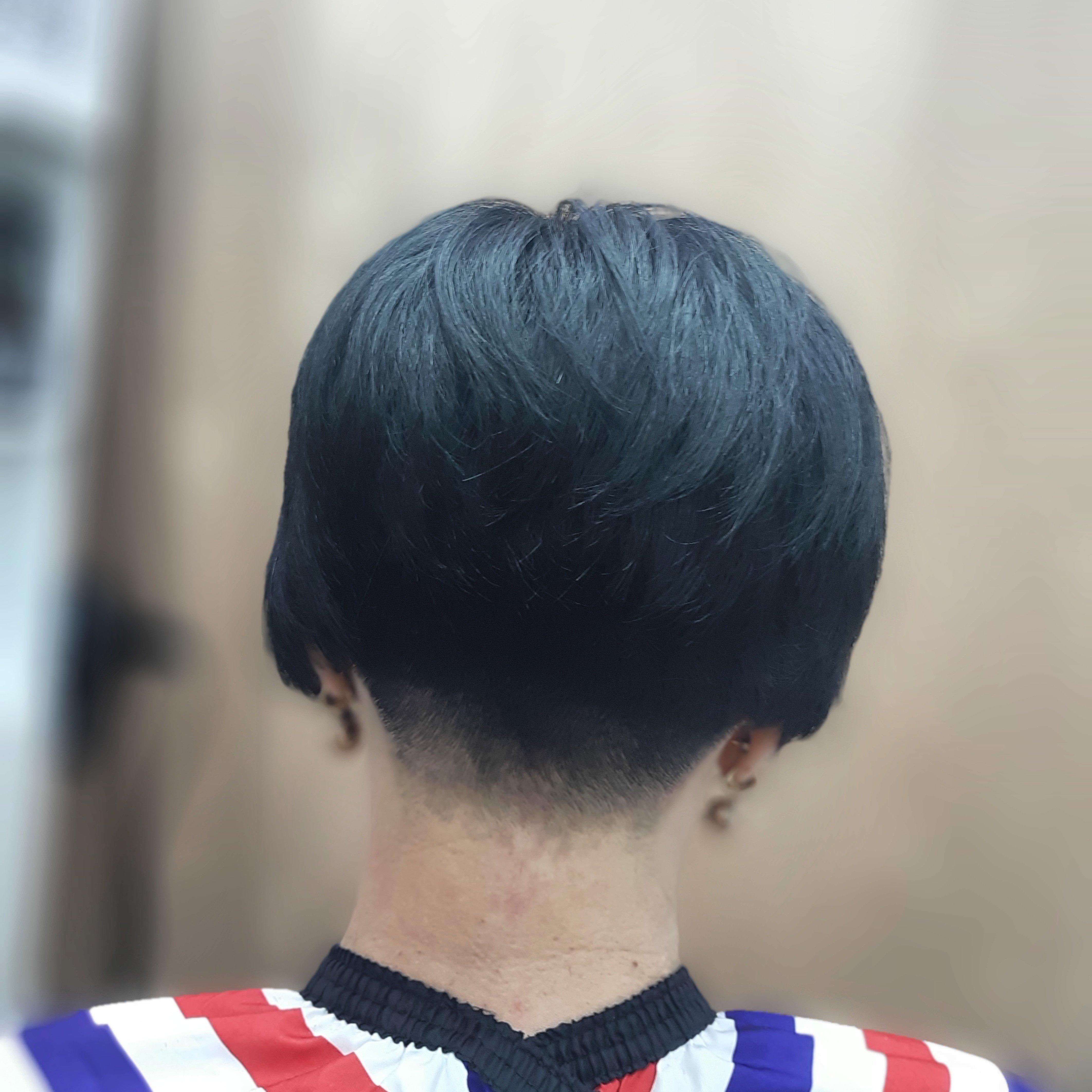 Женская стрижка стрижки после 50 лет черные волосы, фото - Парикмахер Александра Алексеева