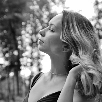 Фотосессия
                    Фотограф Игорь Мариуполь