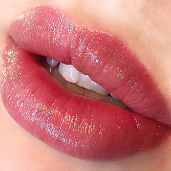 Перманент губ
                    Бровист Катерина Харьков