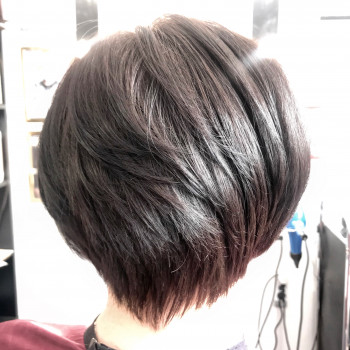 Стрижки волос
                    Парикмахер-модельер Наталья Запорожье