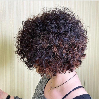 Американская химическая завивка волос
                    Парикмахер-стилист Виктория Запорожье