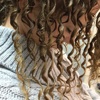 Завивка волос - химическая и био
                    Парикмахер-модельер Наталья Запорожье