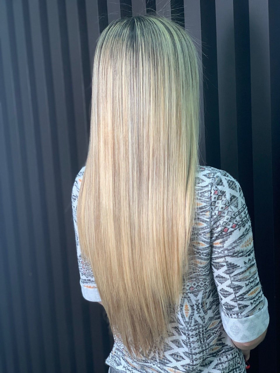 Стрижка на длинные волосы сложное окрашивание блонд, фото - Студия красоты WOW HAIR STUDIO
