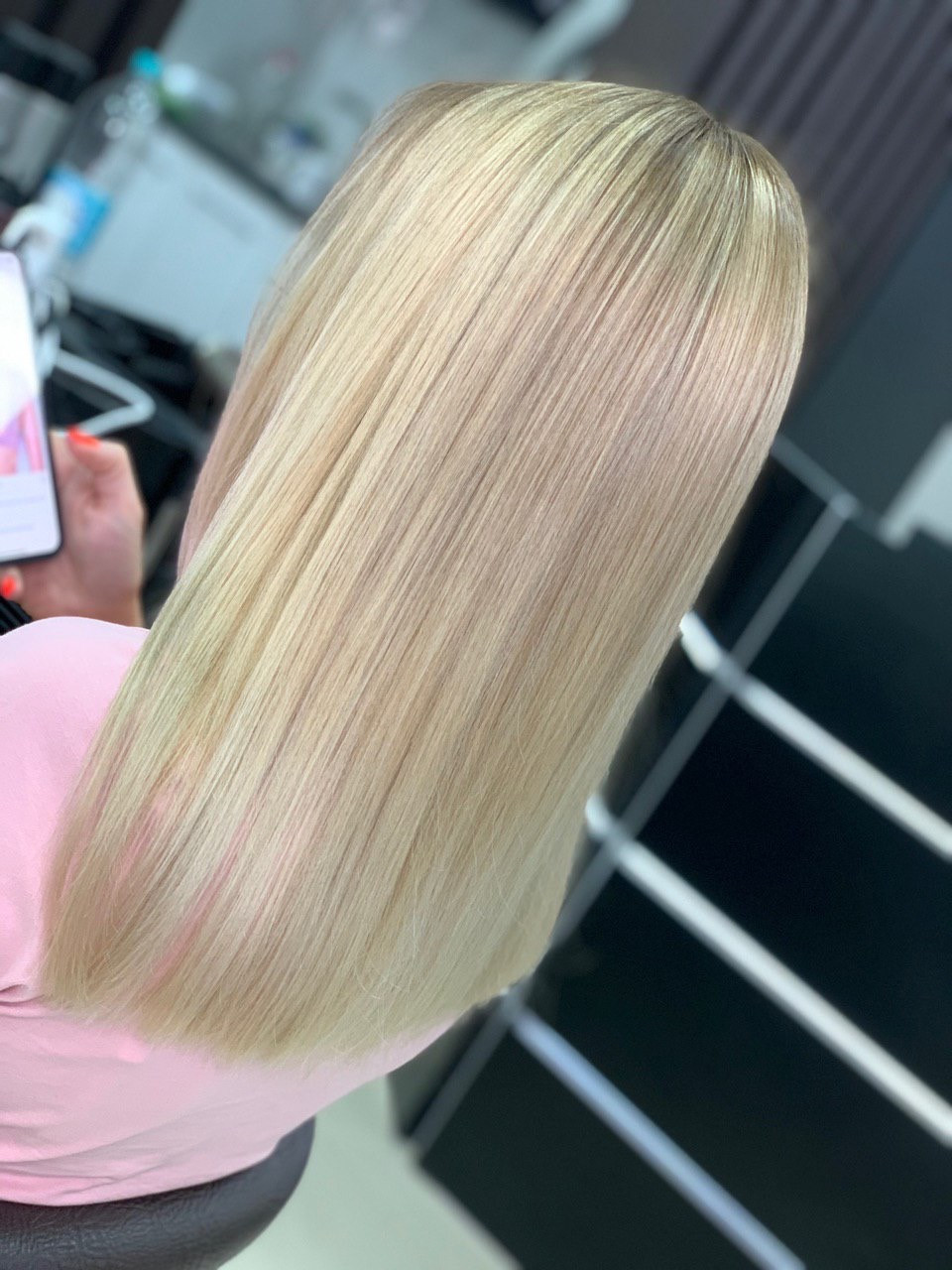 Стрижка на длинные волосы женская укладка волос, фото - Студия красоты WOW HAIR STUDIO