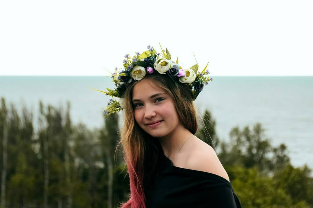 Фотосесія з вінком для дівчини, фото - Сімейний фотограф Николай Кенгели