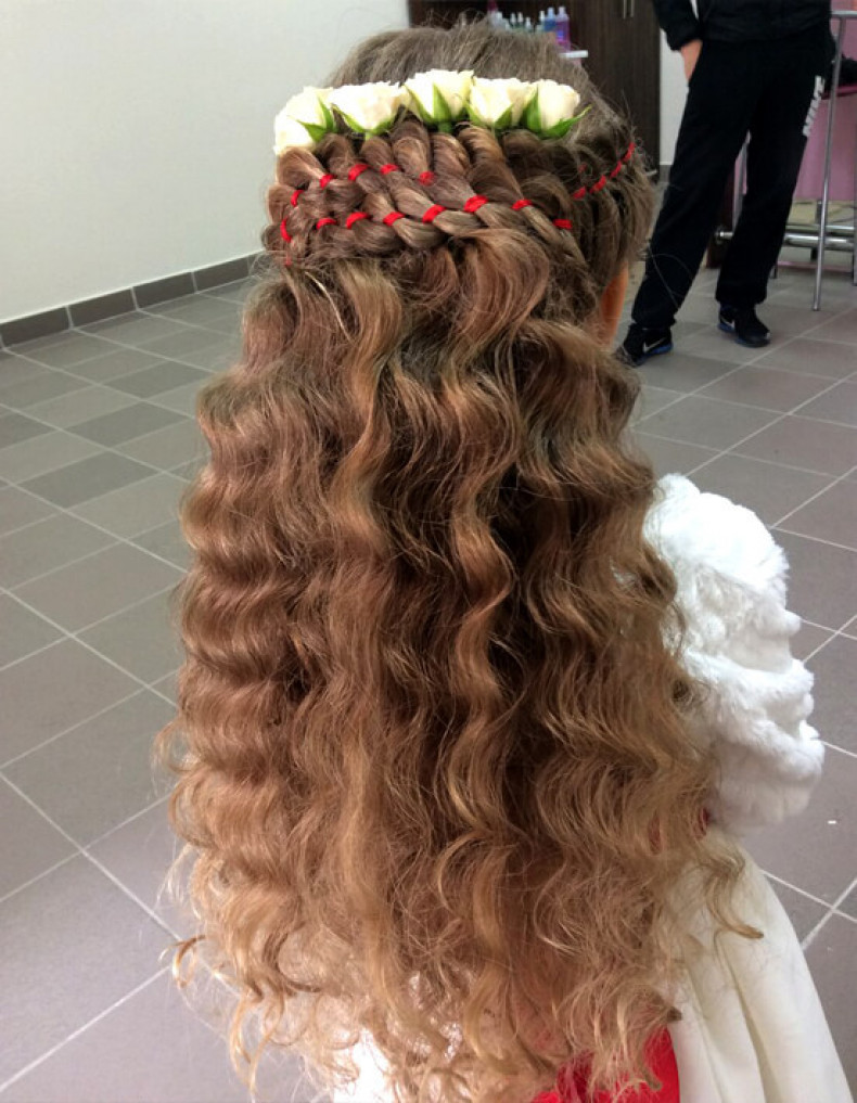 Вечерняя прическа на основе локонов, фото -  