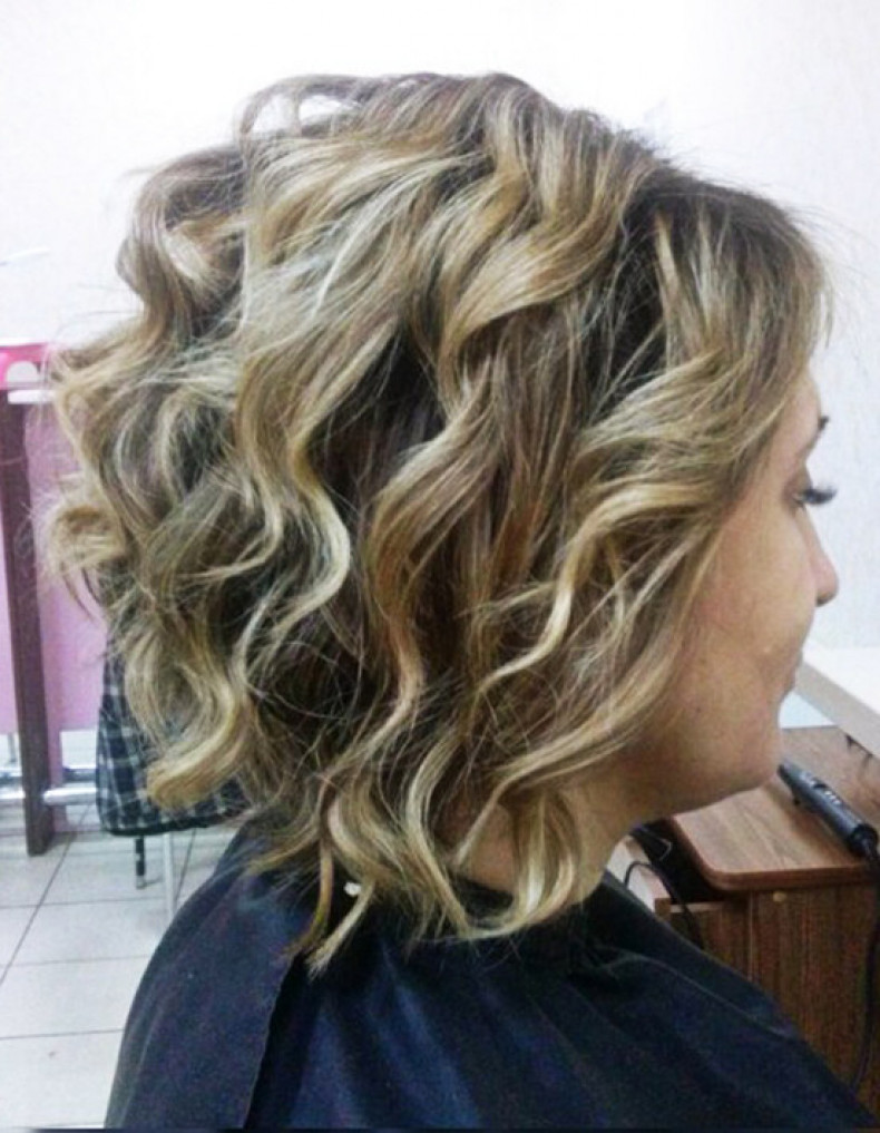 Вечерняя прическа на основе локонов, фото -  