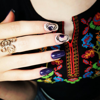 Синій манікюр з дизайном, фото - Майстер манікюру Валентина