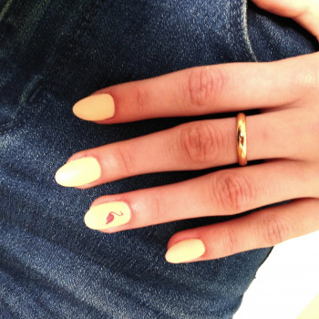 Манікюр весна яскравий жовтий, фото - Майстер манікюру Светлана Кириллова