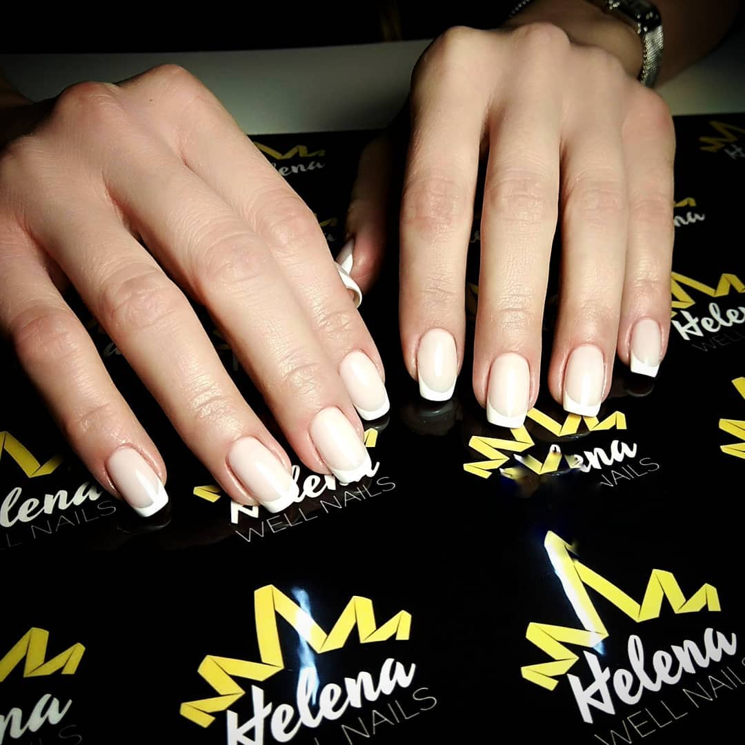 Белый маникюр нюдовый французский, фото - Ногтевая студия Helena Well Nails