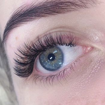 Наращивание ресниц
                    Лешмейкер Марина Жевлакова Запорожье