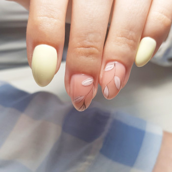 Фото из портфолио мастера Зоряна Пристай (мастер маникюра, Львов)