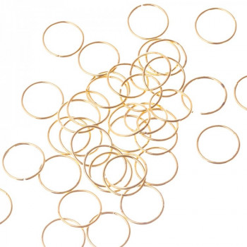 Косичка с пирсингом
                    Мастер маникюра Анна Днепр